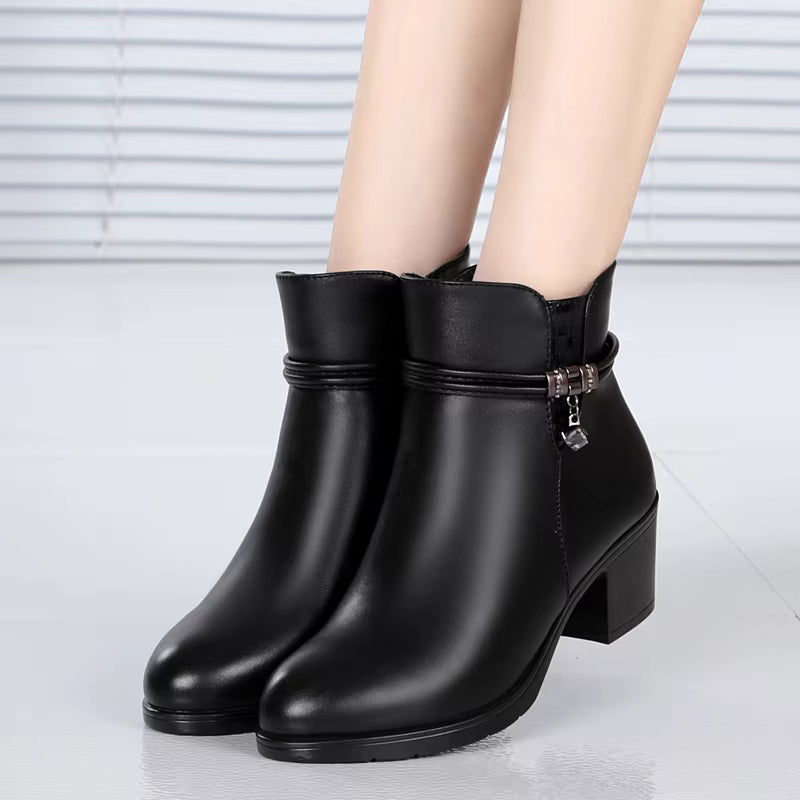 WW | Lined Ankle Boots with Side Zip