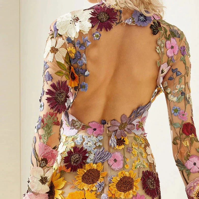 WW | Perfect Floral Dress For Spring And Summer