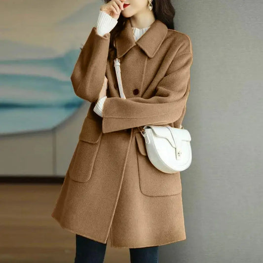 WW | Elegant Wool Coat for Women