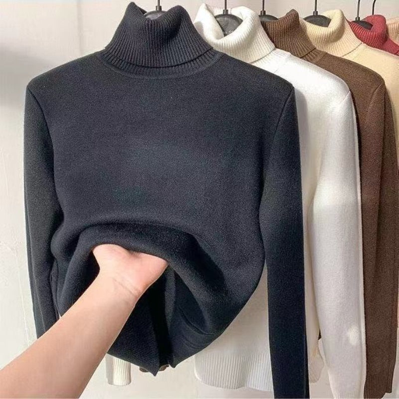 WW | Eleganter langer schwarzer Feder-Mantel für Damen im Winter