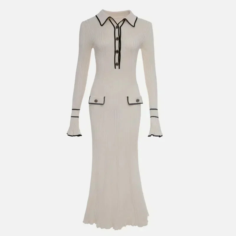 WW | Long-sleeved dress with knitted collar and ruffles