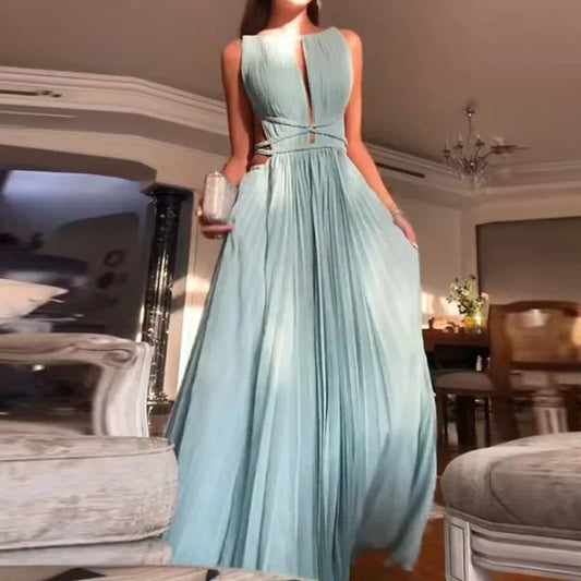 Selene | High-waisted, pleated, backless dress