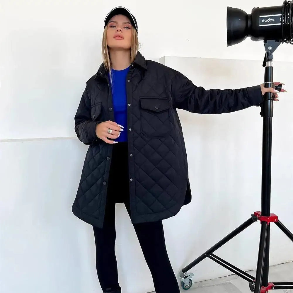 WW | Jacke Stylisch Druckknopfverschluss, Geräumige Taschen Ideal für Den Herbst