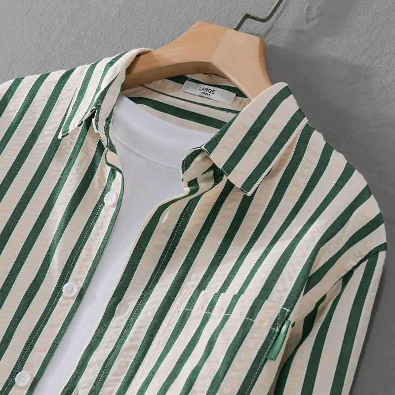 WW | Gestreiftes Lässiges Button-Down-Hemd