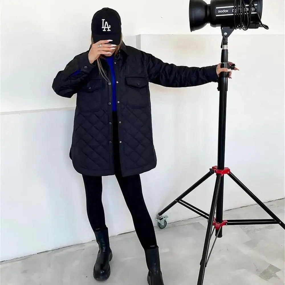 WW | Wattierte Jacke - Elegant - Knopfverschluss, Geräumige Taschen - Ideal für den Herbst