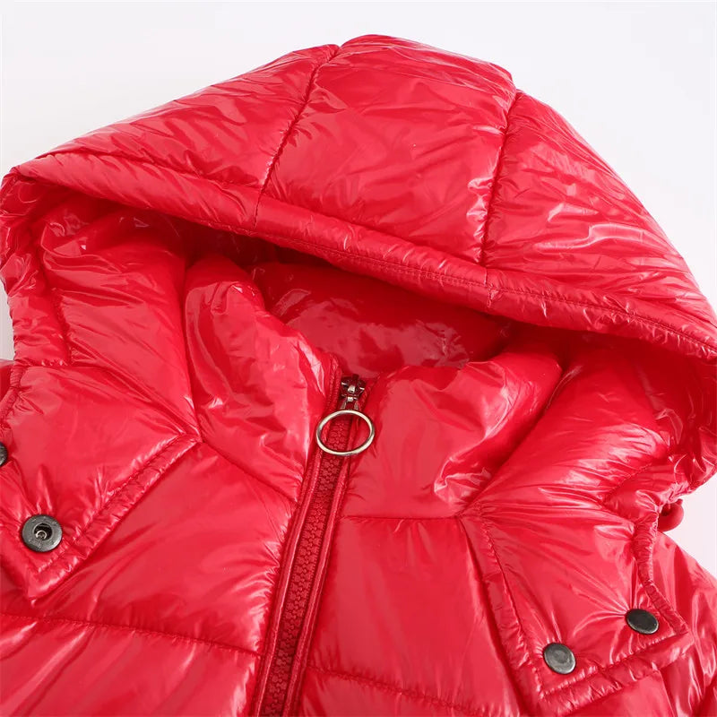 WW | Metallische Winterjacke mit Kapuze für Frauen