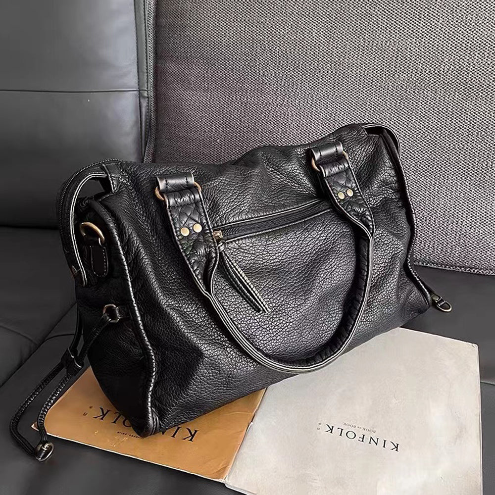 WW | Black Handbag for School – Practical and Stylish