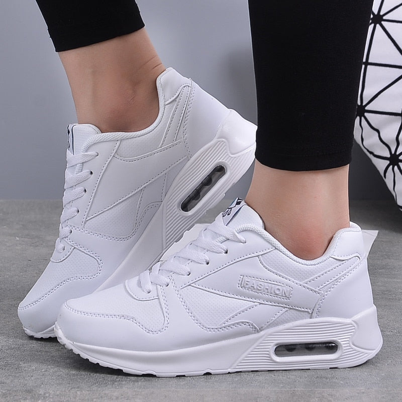 WW | Air Sneaker Hip Colors