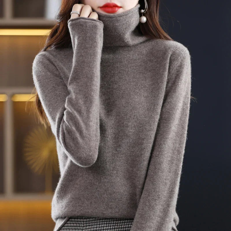 WW | Pullover aus Woll mit Rollkragen