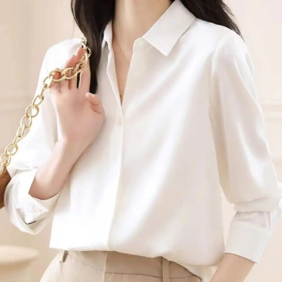WW | Silk blouse with long sleeves