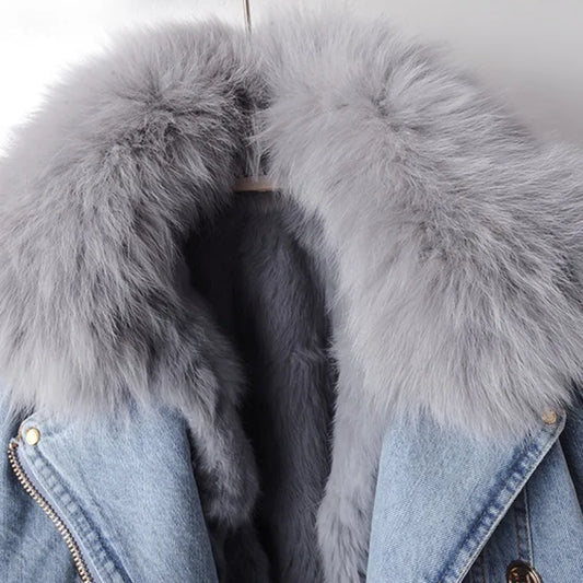 WW | Classic and Stylish Denim Jacket
