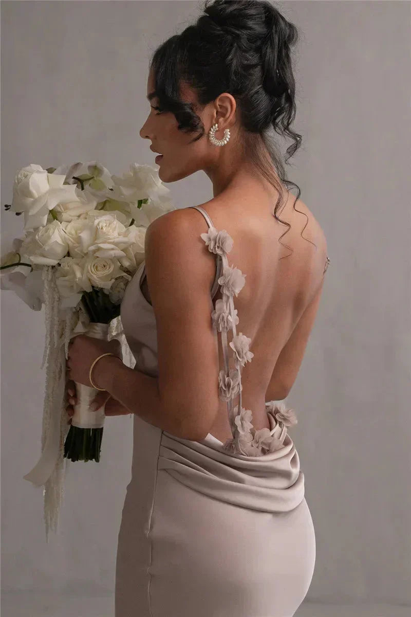 WW | Satin Blumenkleid Stil