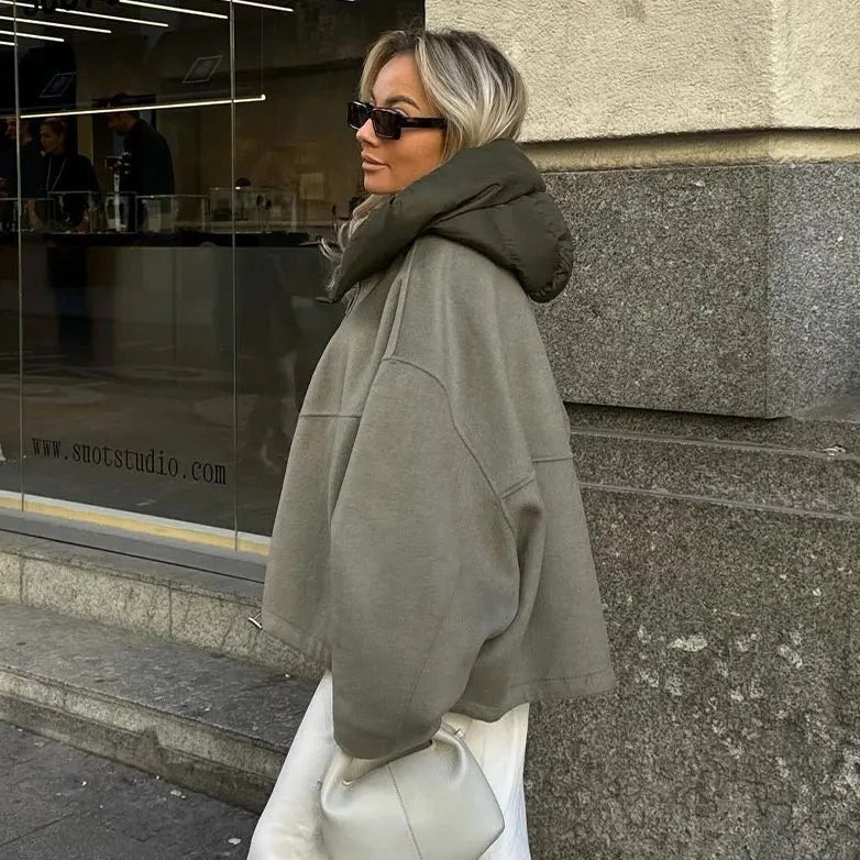 W&W - Lässige lockere Frauen Kapuzenjacke