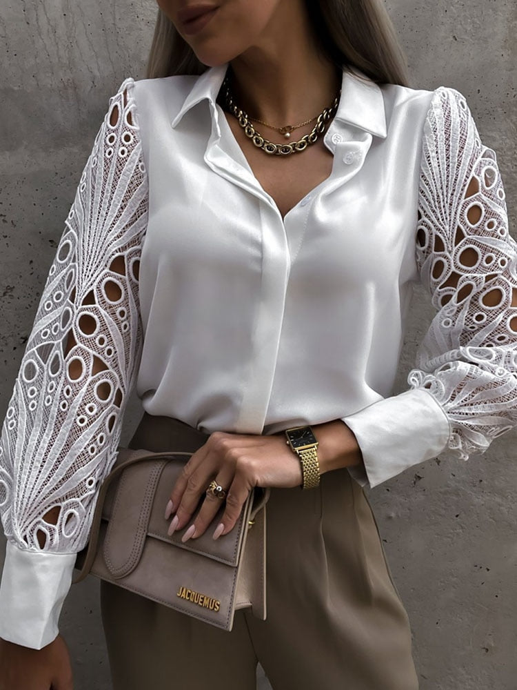 WW - Lässige Bluse mit Spitzenärmeln