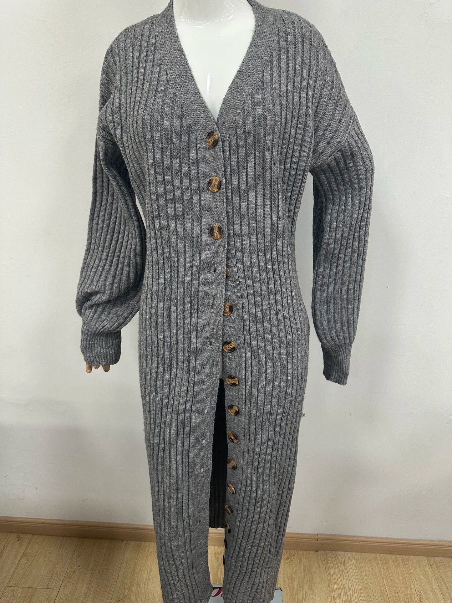 WW | Schicker Cardigan
