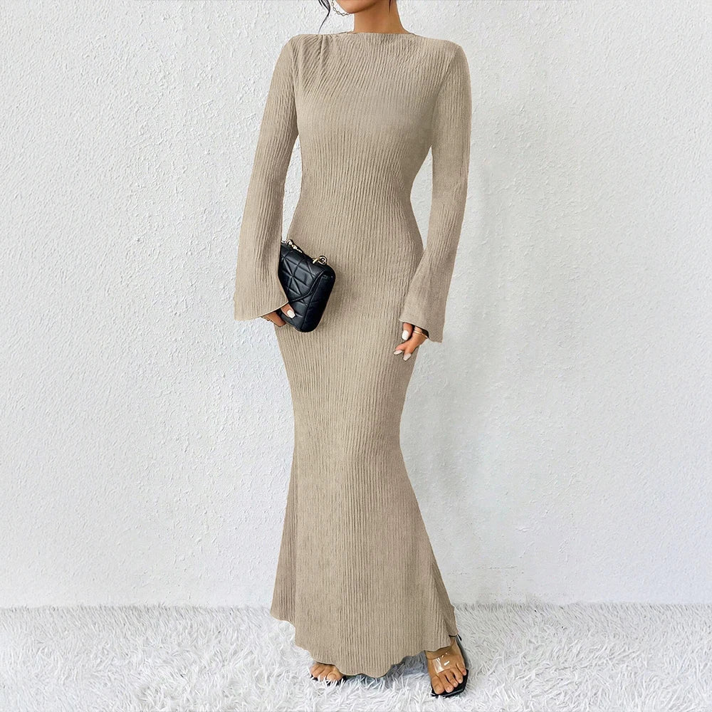 Celeste | Maxi Dress with Long Sleeves and Off-Shoulder Design