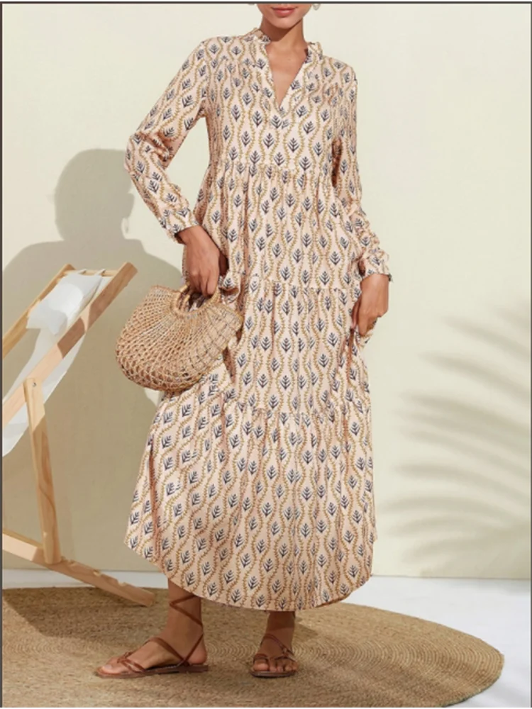 Evelina | V-Neck Printed Holiday Dress