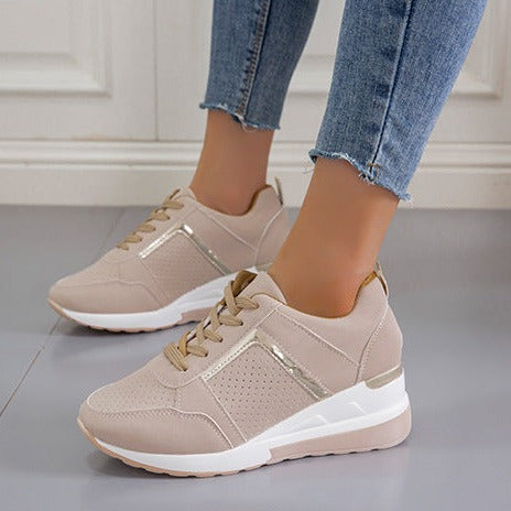 W&W - Blaue Frau Turnschuhe