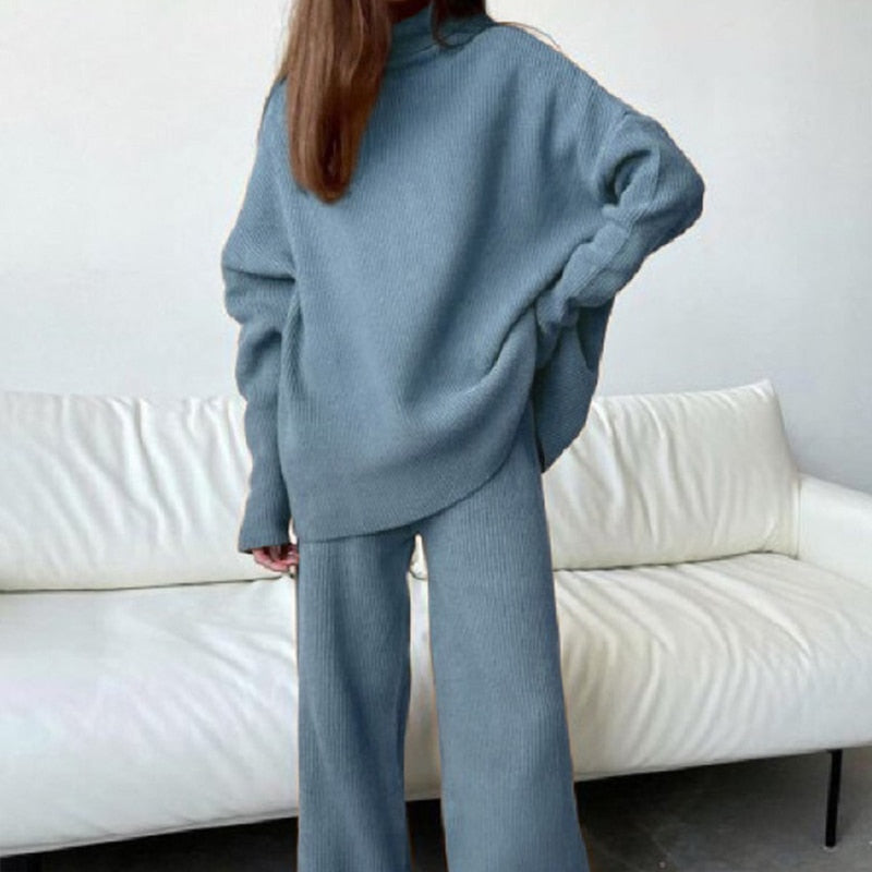 WW | Two-Piece Knitted Loungewear Set - Stylish Women's Homewear