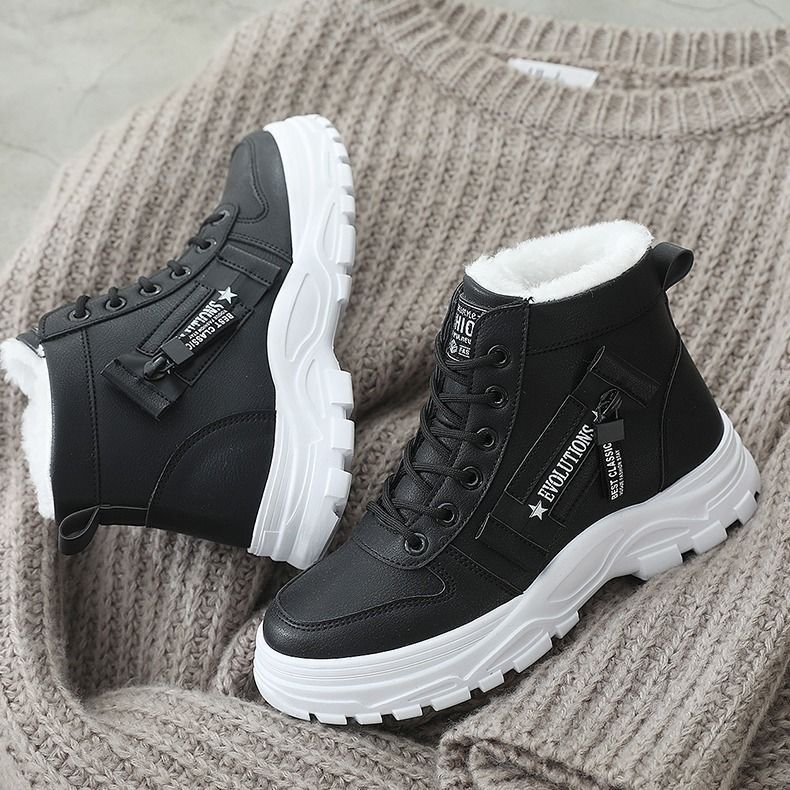 WW | Evolution Shoes lined with fleece wool