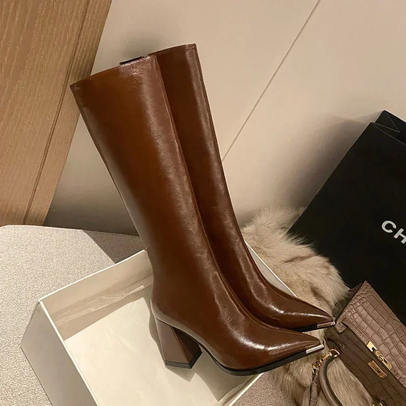 WW | Direction tall boots