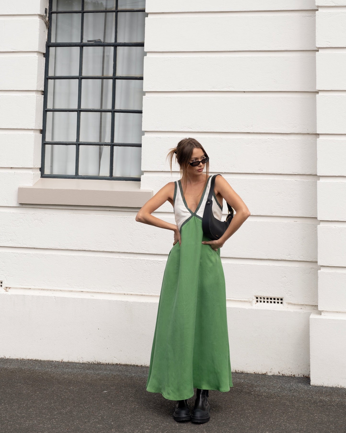 Jacky - Lightweight V-neck Maxi Dress