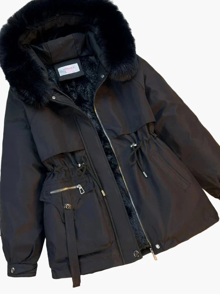 WW | Winterjacke mit Kapuze und Kunstpelzkragen - Modischer Parka für kalte Tage