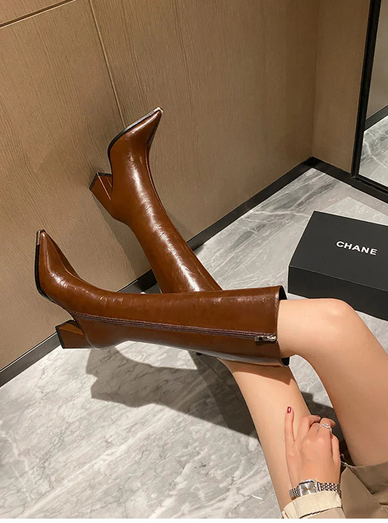 WW | Direction tall boots