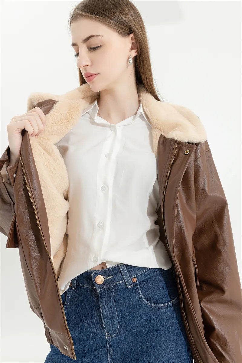 WW | Leather Coat Vintage & Stylish
