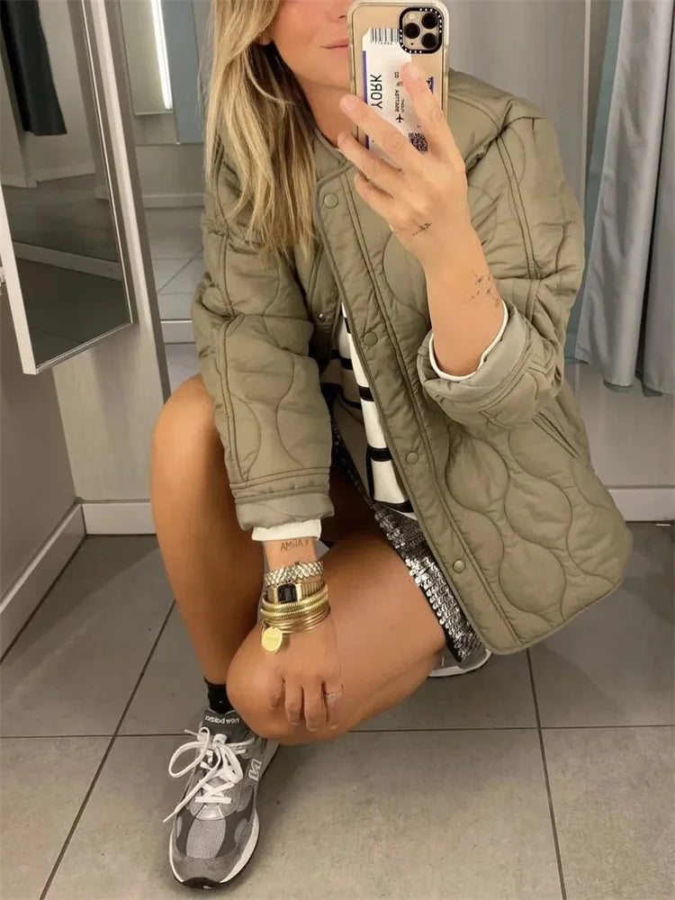 WW | Gesteppte Oversize-Jacke mit Druckknöpfen