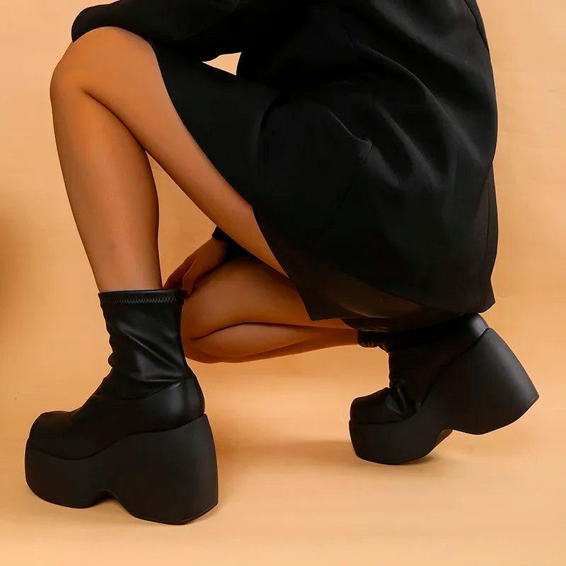WW | Gothic Chunky Platform Stiefeletten mit Reißverschluss