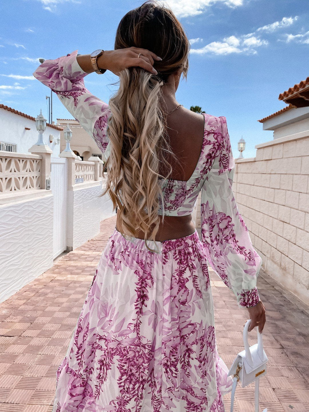 WW | Elegantes Kleid mit Ausschnitt