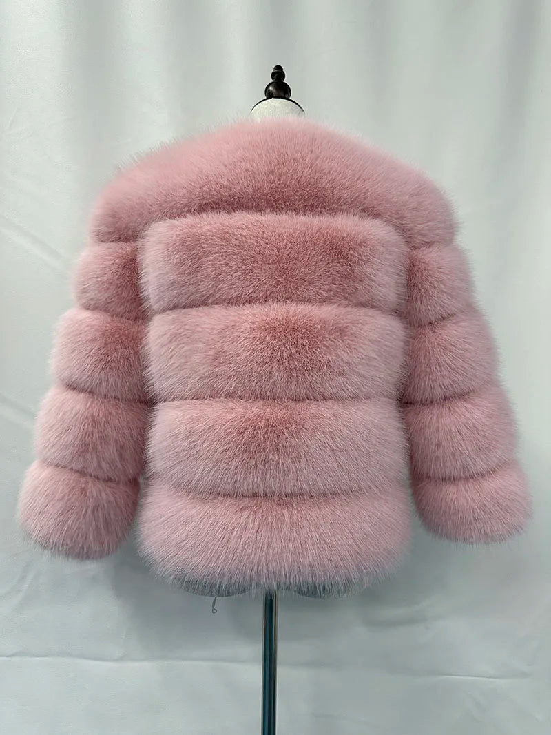 WW | Elegant women's fur coat