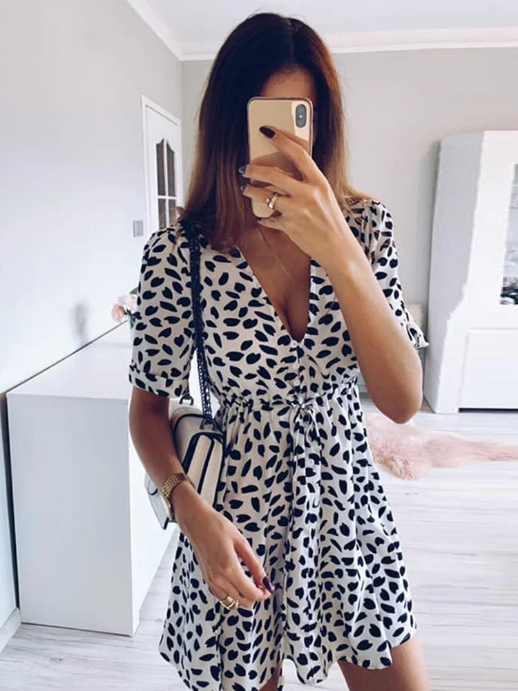 Jonah | Summer, sexy-chic dress