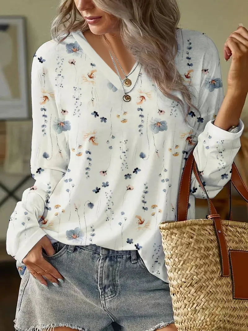 WW Blumenbluse | Moderne Frühlingsbluse mit V-Ausschnitt und Blumenmuster