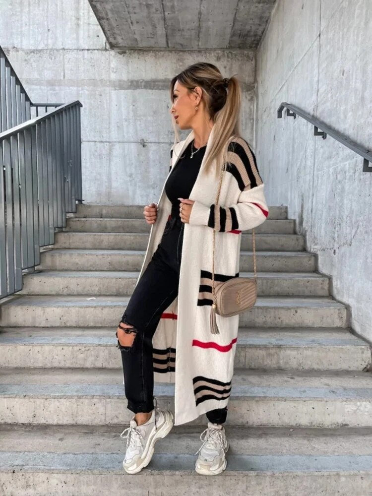 WW - Lange gestreifte Strickjacke