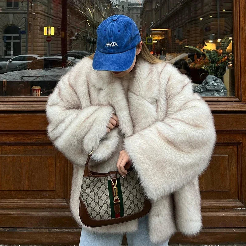WW | Oversized Faux Fur Winter Jacket
