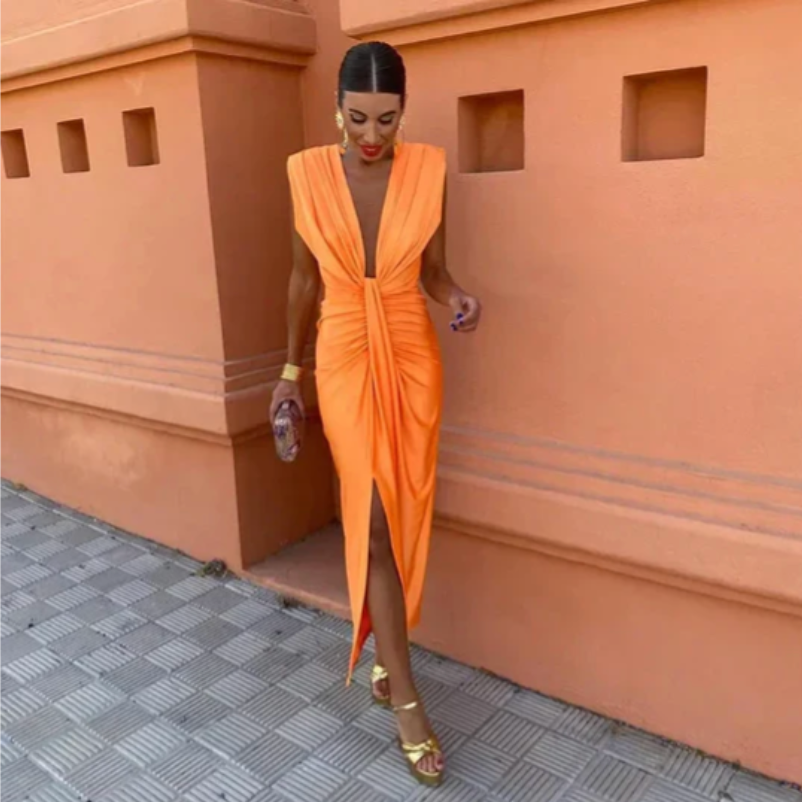 Lily - Elegant Pleated Dress
