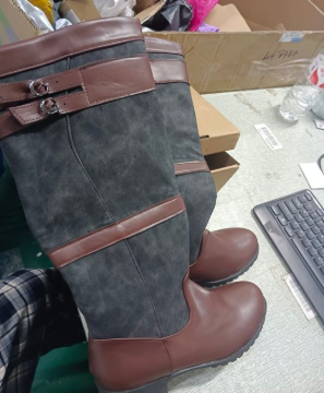 WW | Outdoor-Stiefel mit hohem Schaft und Schnallen - Leder-Regenstiefel für Damen