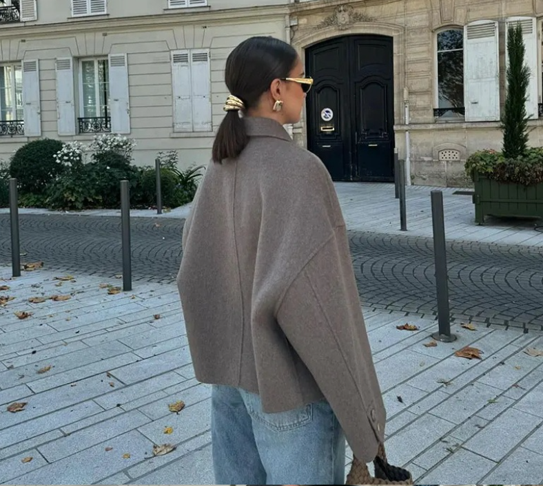 Damen Elegante und bequeme Kurzjacke WW