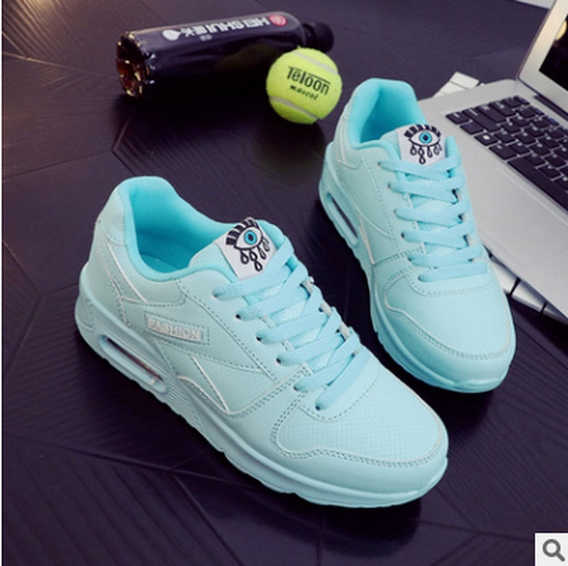 WW | Air Sneaker Hip Colors