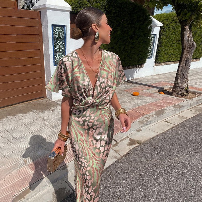 Hazel | Maxi dress with twisted V-neck