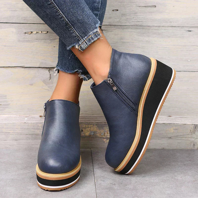 WW | Damen Stiefeletten mit Plateau und seitlichem Reißverschluss