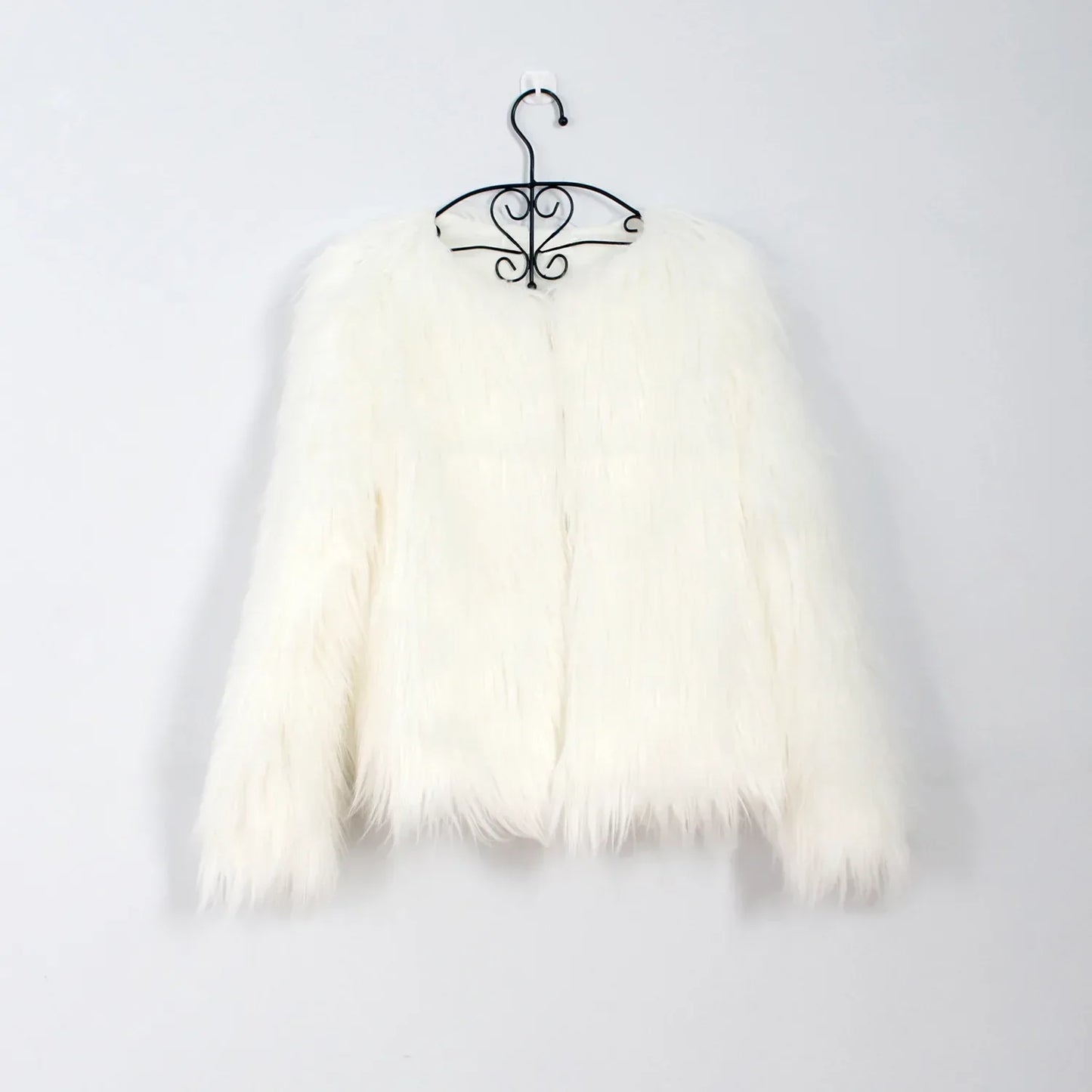 WW | Soft fur coat with charm