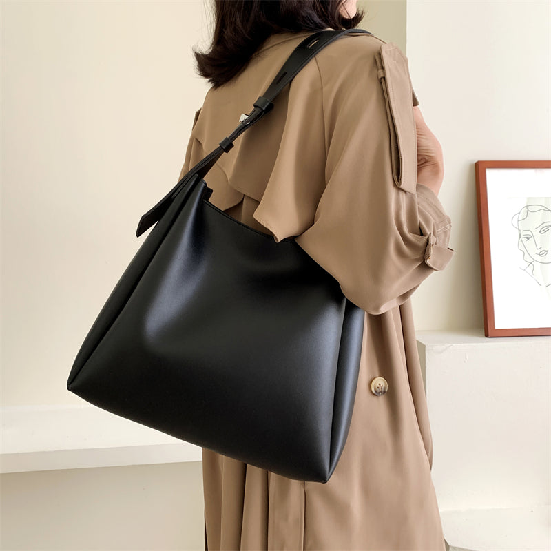WW - Leather Tote Bag