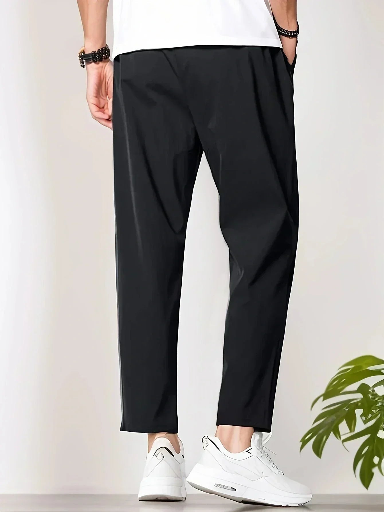 WW | Cropped Leisure Trousers For Men Slim & Versatile