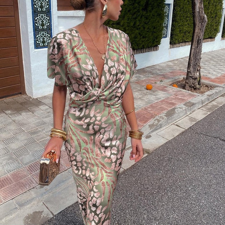 Hazel | Maxi dress with twisted V-neck