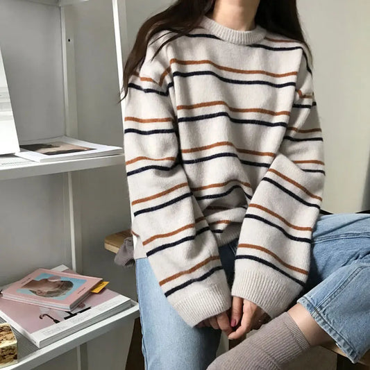 WW | Crew-Neck Knit Sweater