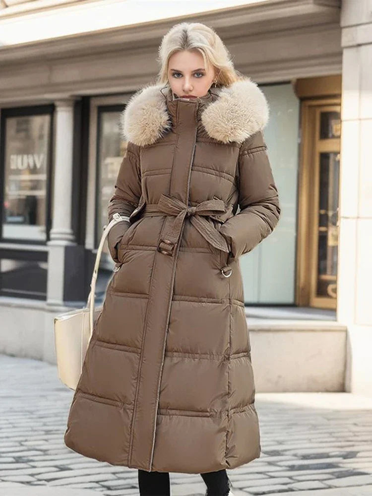 WW - Winterjacke mit Fellkragen und Gürtel
