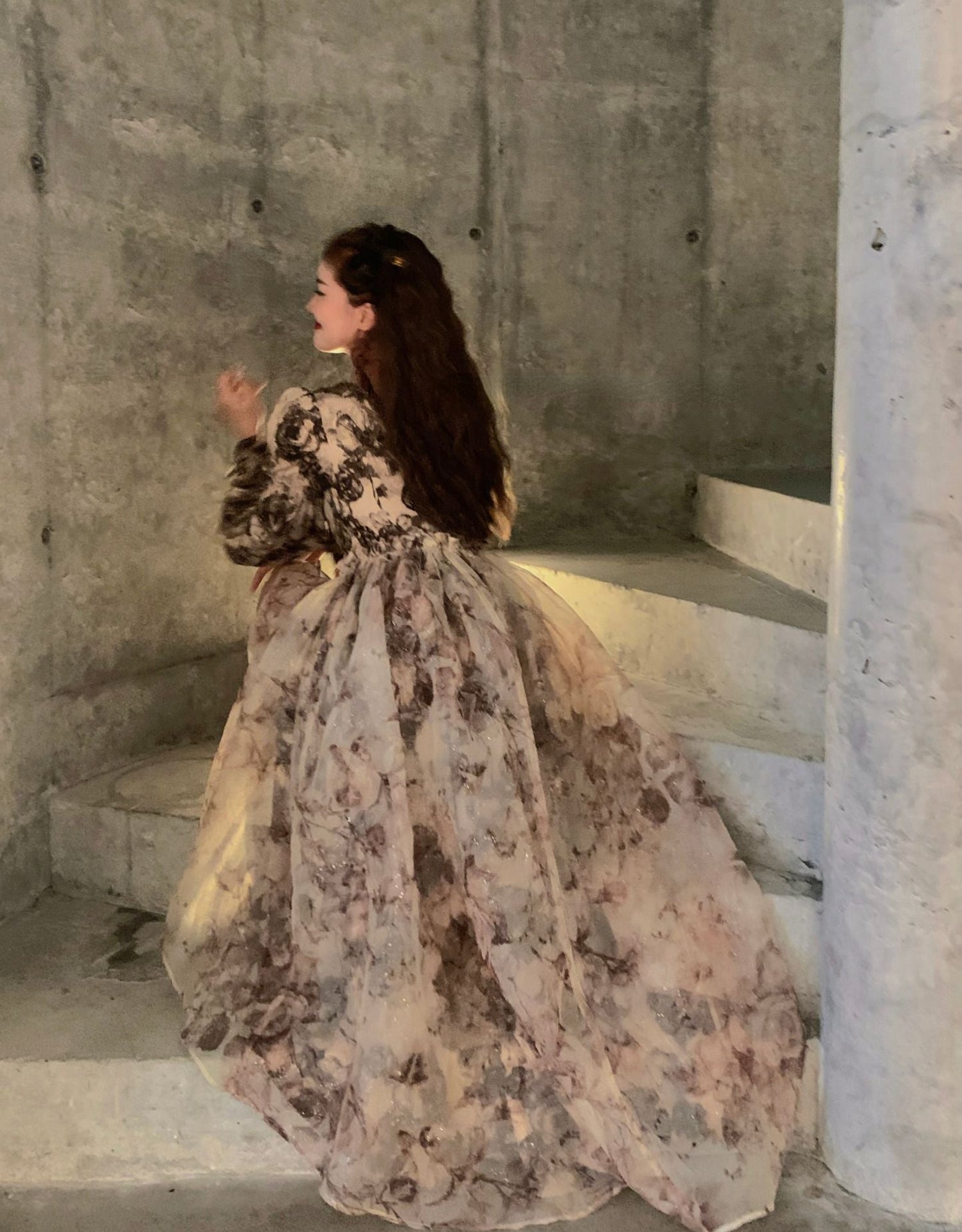 WW | Floral Fairy Princess Kleid mit Abnehmbarem High-Low Rockschicht